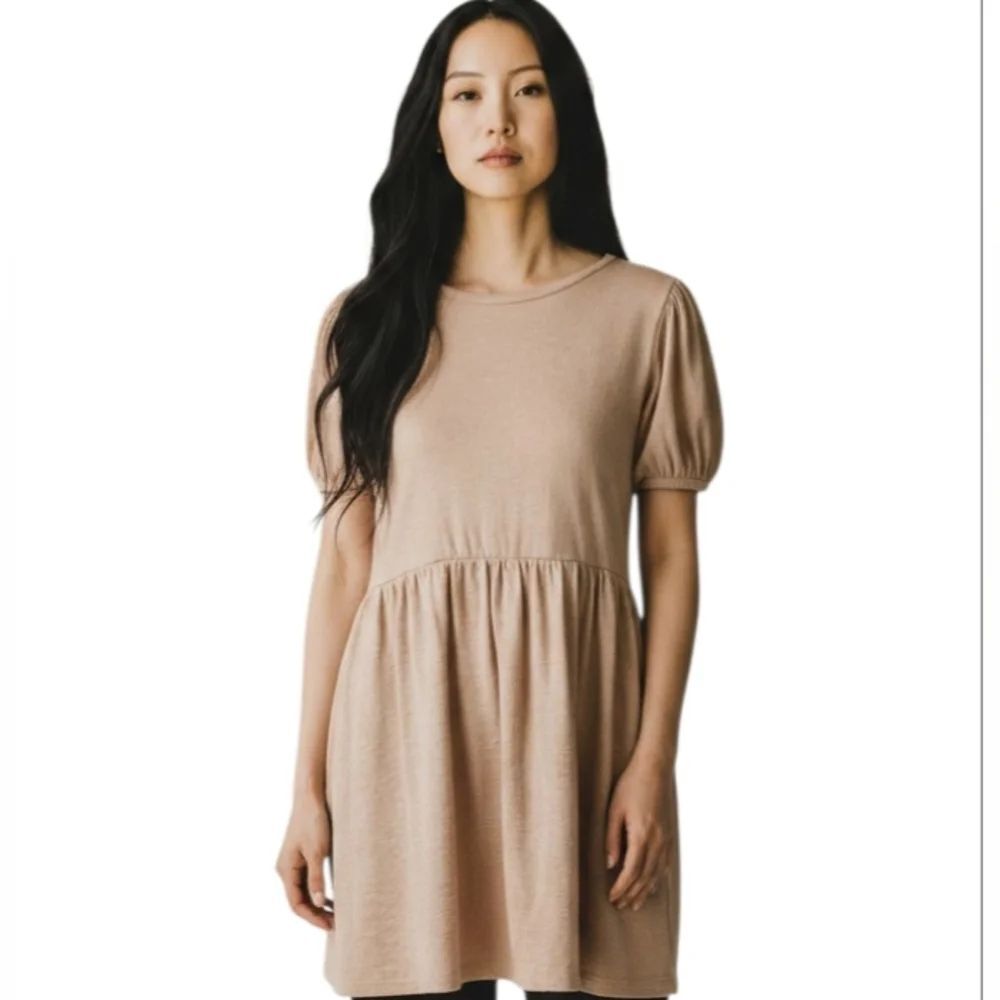 FOREVER 21 TAN DRESS SZ.L GUC.